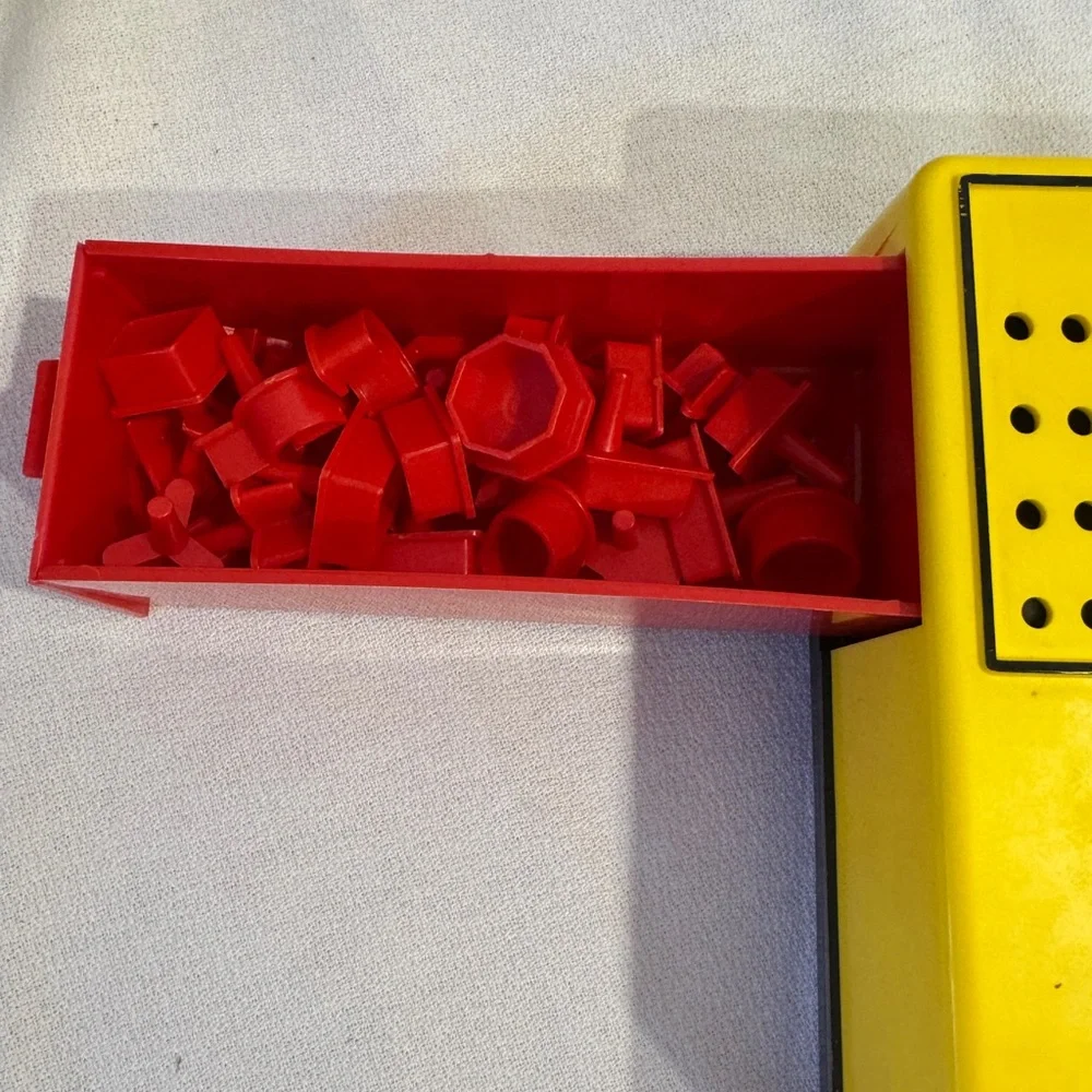 PERFECTION Vintage 1973 Lakeside Game w/Original Box -TESTED AND WORKS